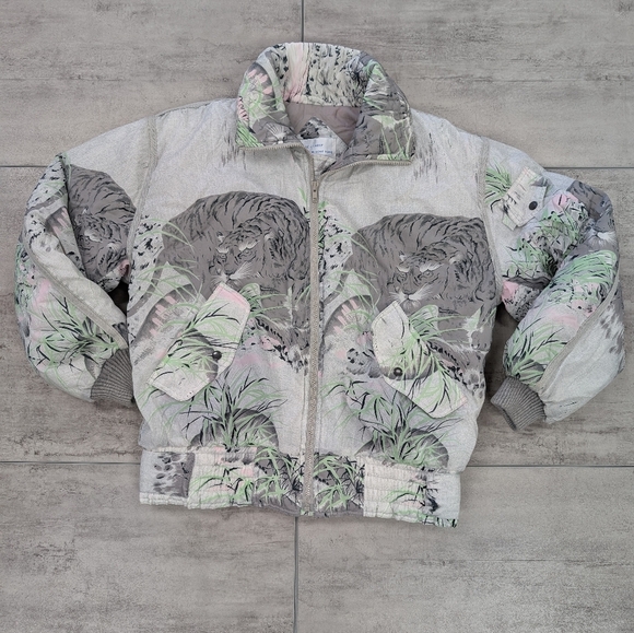 Vintage Women's Grey Tiger All over Print Winter Coat Size Large Y2K - Picture 1 of 14